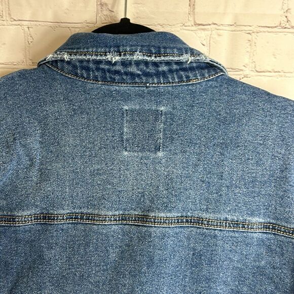 EUC SO OVERSIZE DENIM JACKET - Picture 10 of 11